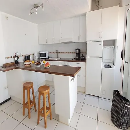Vakantiehuis Sunset Balcony With Ocean Views *
